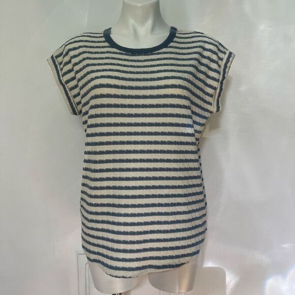 24/7 Maurice’s Nautical stripe short sleeve top - Picture 6 of 6